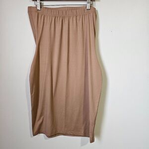 EUC TAN CURVY PENCIL SKIRT SIZE XL